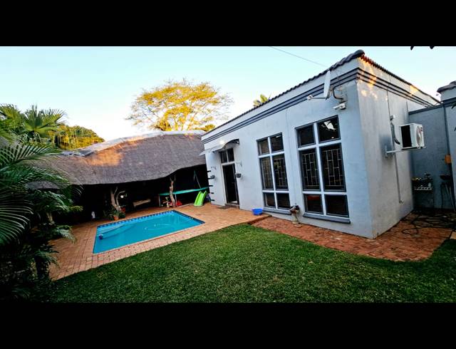 3 BEDROOM HOUSE FOR SALE IN CASHAN